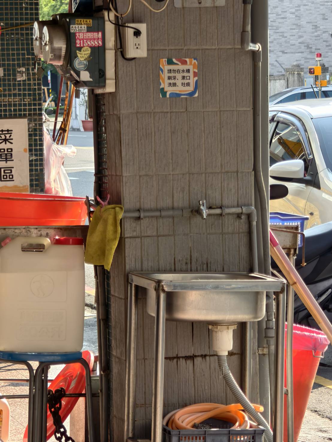 大義街無名麵店,沒有空班、附清湯,是鹽埕區隱藏版麵店 - 第27張圖