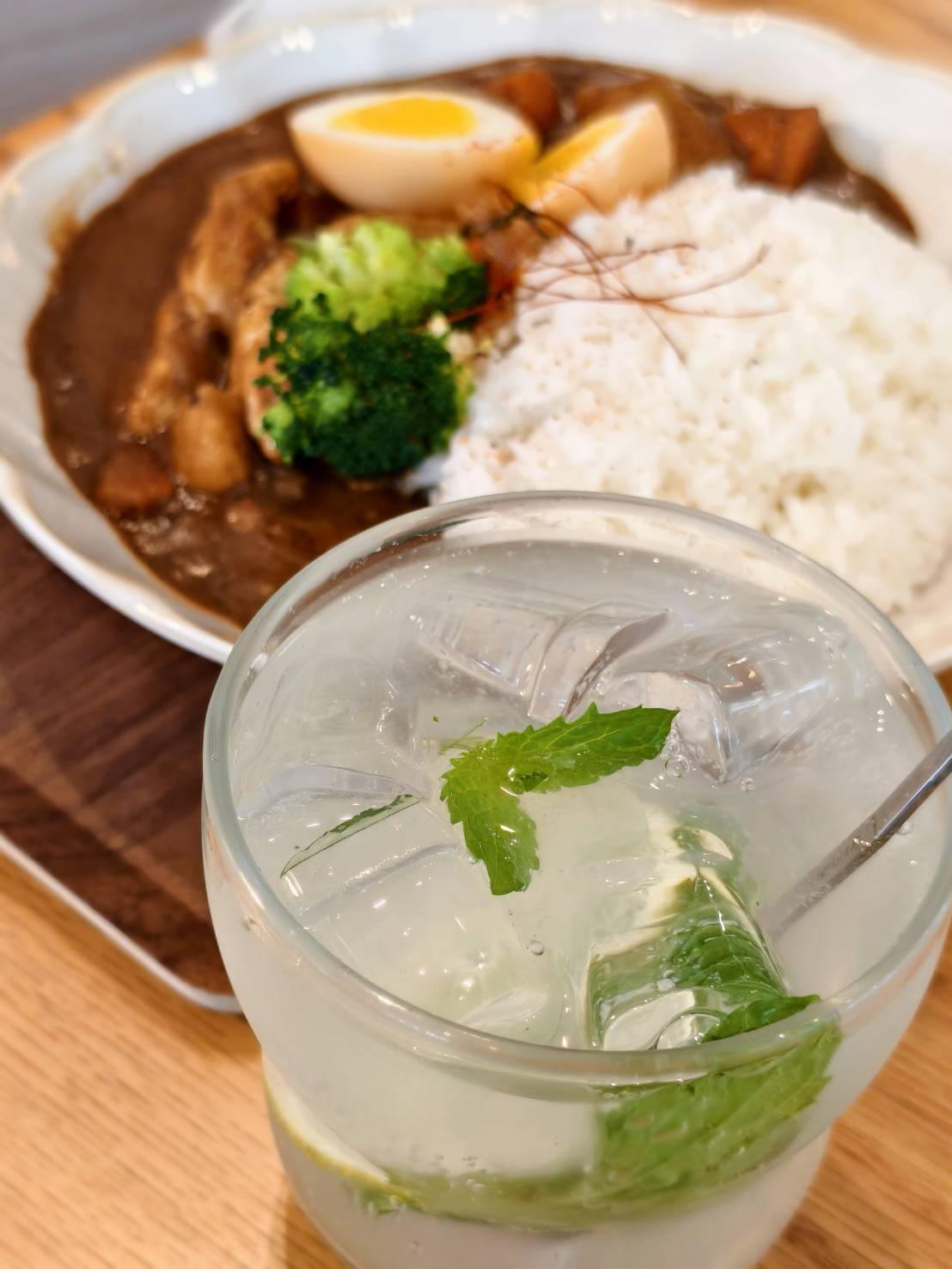 二日良咖啡,新興區寵物友善,推薦輕食與沙拉,聊天放空都適合,高雄美食 - 第31張圖