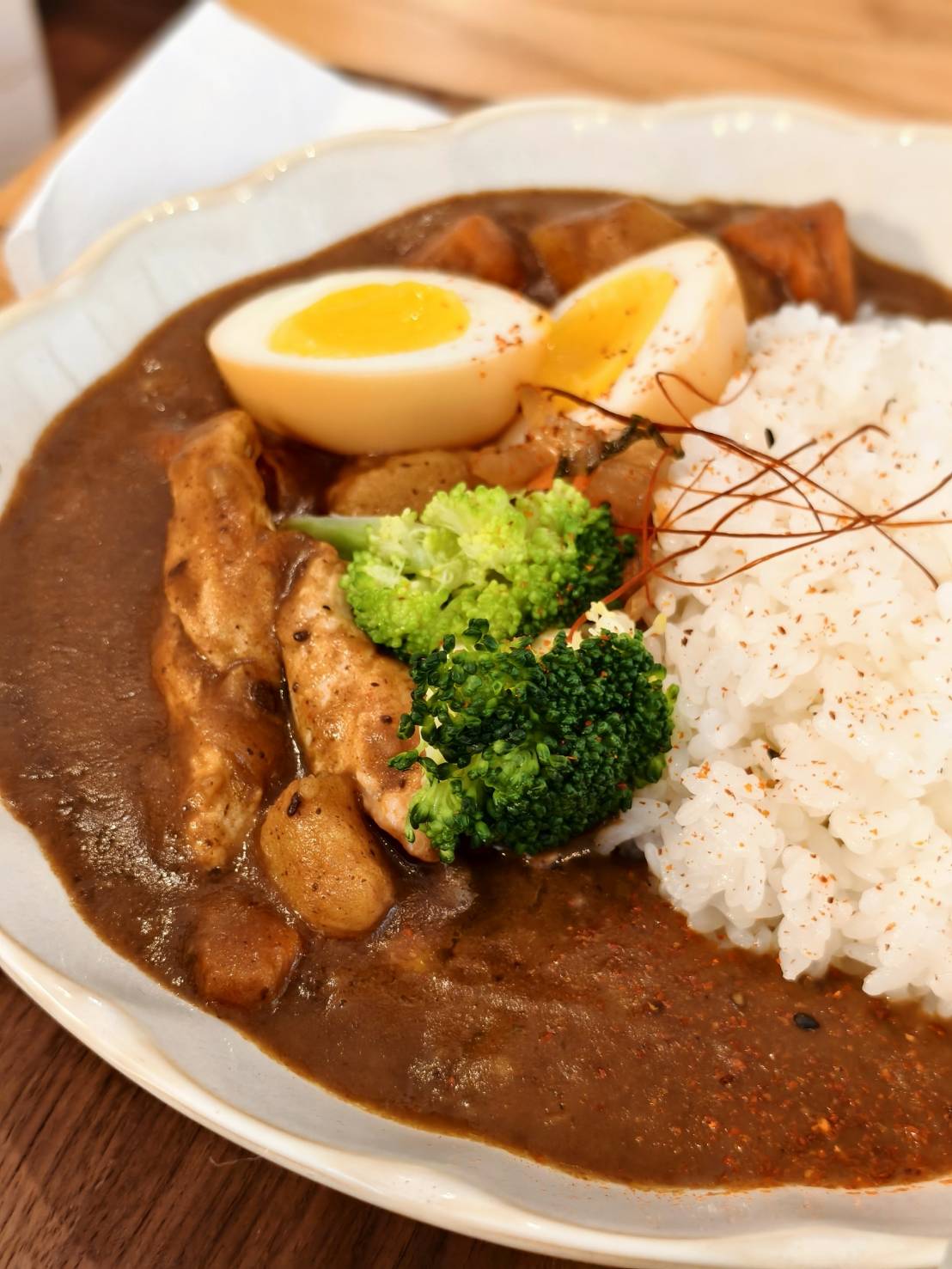 二日良咖啡,新興區寵物友善,推薦輕食與沙拉,聊天放空都適合,高雄美食 - 第34張圖