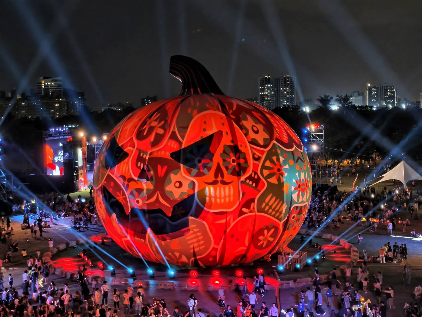 2025高雄萬聖節,大南瓜喂!武營來搞怪,10/31~11/2就在衛武營 - 第163張圖 2025高雄萬聖節,大南瓜喂!武營來搞怪,10/31~11/2就在衛武營