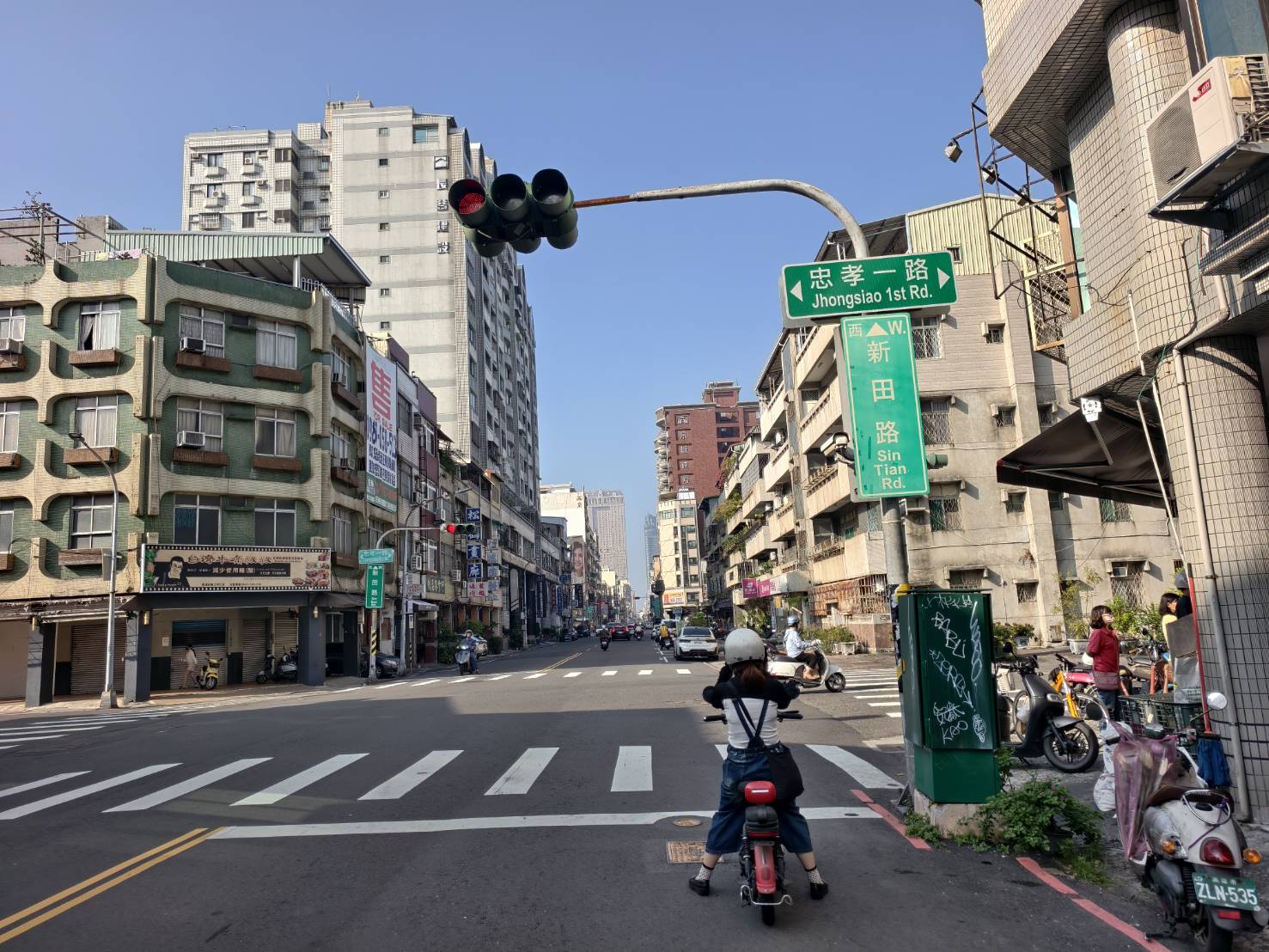 忠孝一路無名燒餅油條,手工傳統酥脆口感,原本在國民市場早餐老店 - 第3張圖