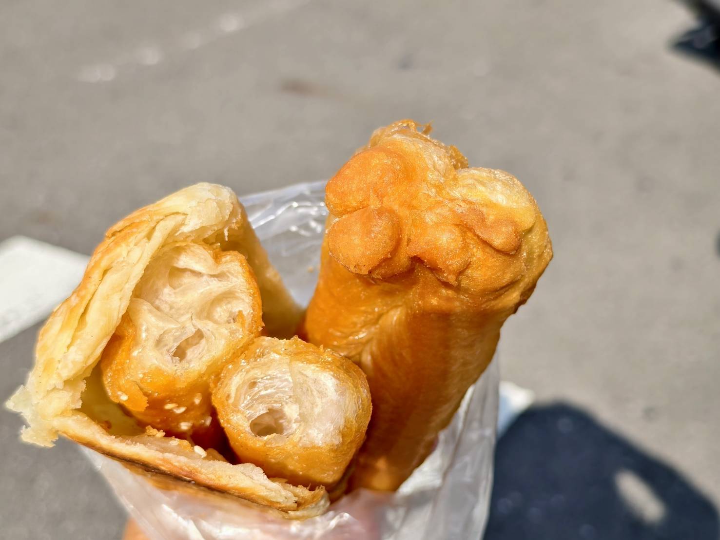 忠孝一路無名燒餅油條,手工傳統酥脆口感,原本在國民市場早餐老店 - 第10張圖