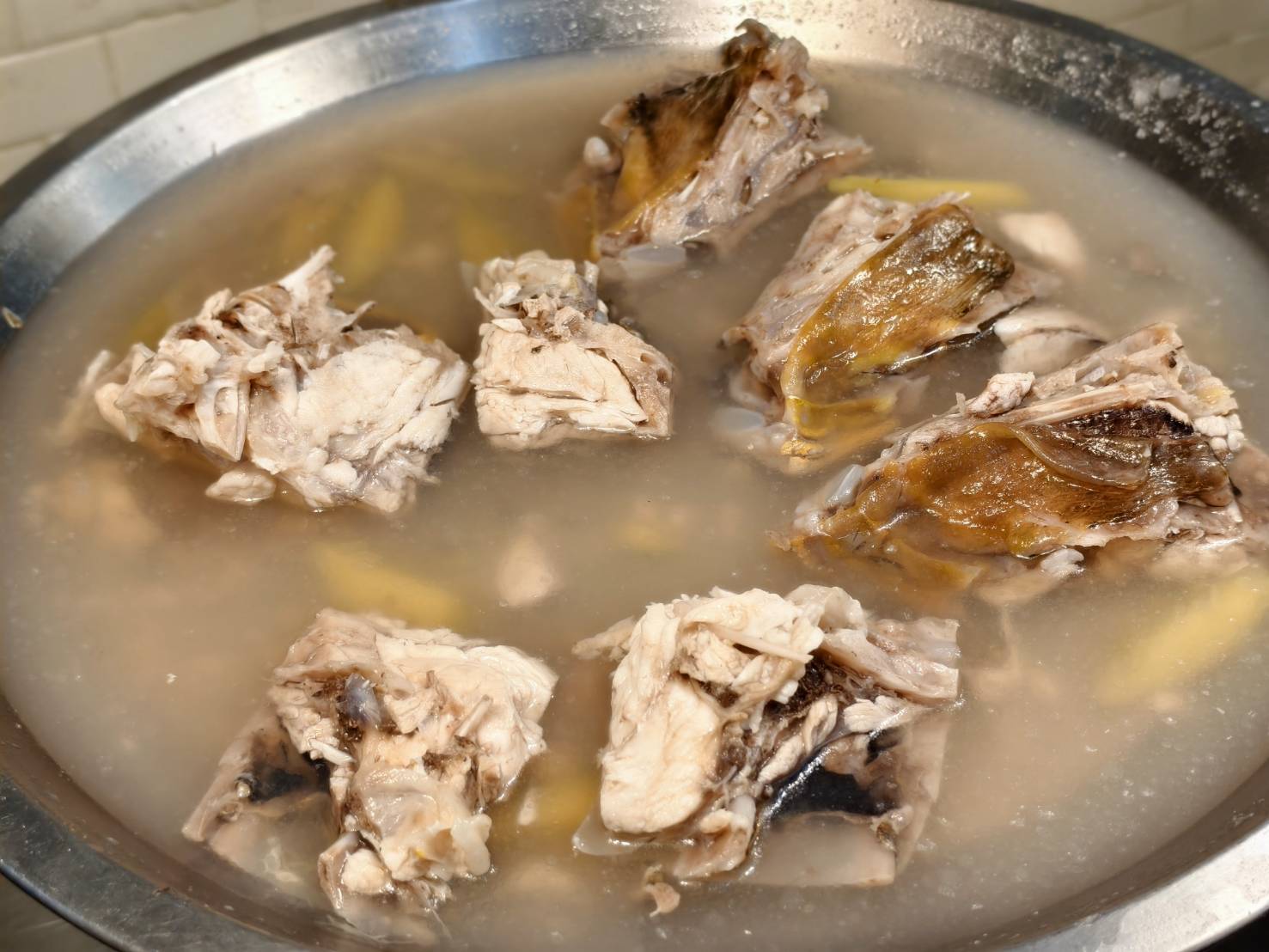 台南半日遊,基明飯桌仔與杏源珈琲,悠閒旅遊好選擇,台南中西區美食 - 第9張圖