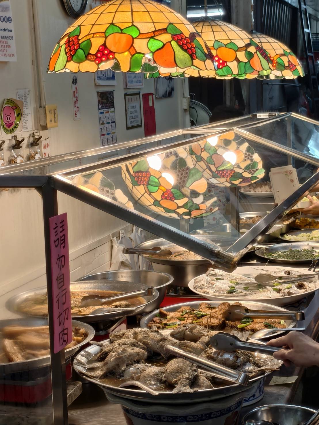 台南半日遊,基明飯桌仔與杏源珈琲,悠閒旅遊好選擇,台南中西區美食 - 第27張圖