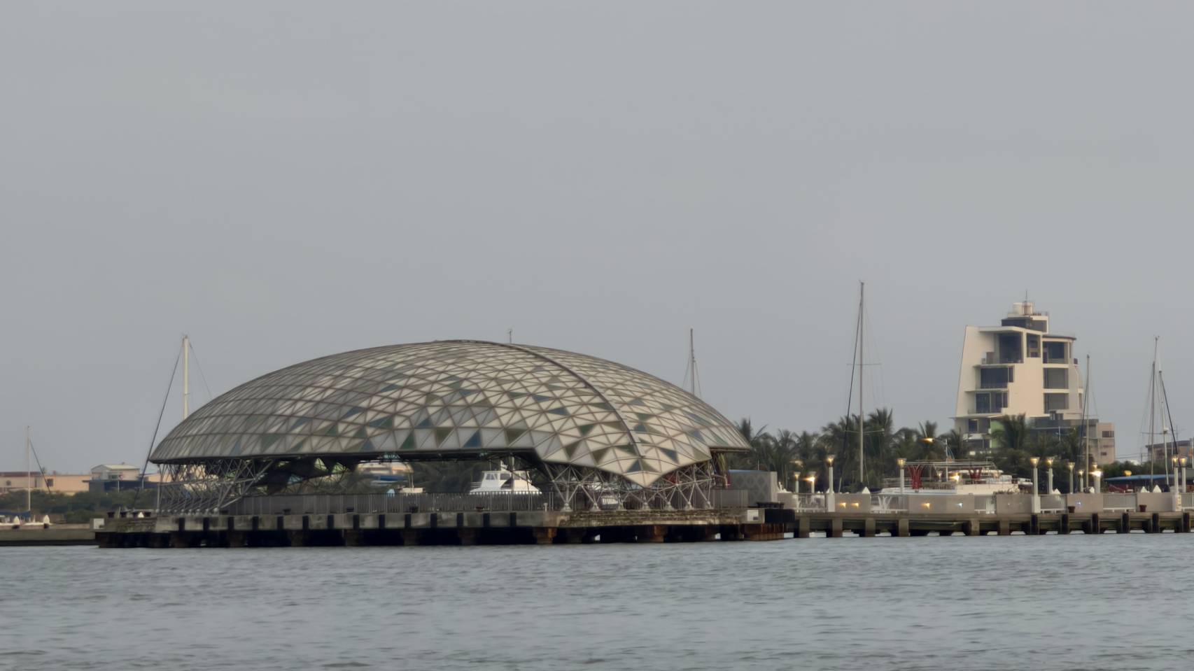 東港小旅行,東大興伴手禮,華僑市場,大鵬灣,東港景點美食一日遊
