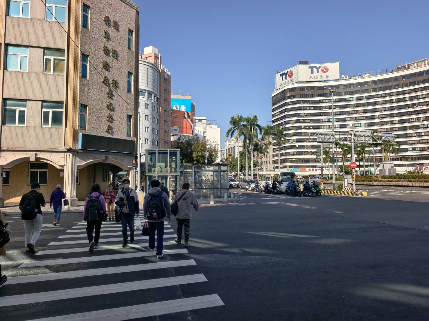 台南半日遊,決哥手烘咖啡吧,飯賣人口,木匠手烘咖啡,隨興旅遊