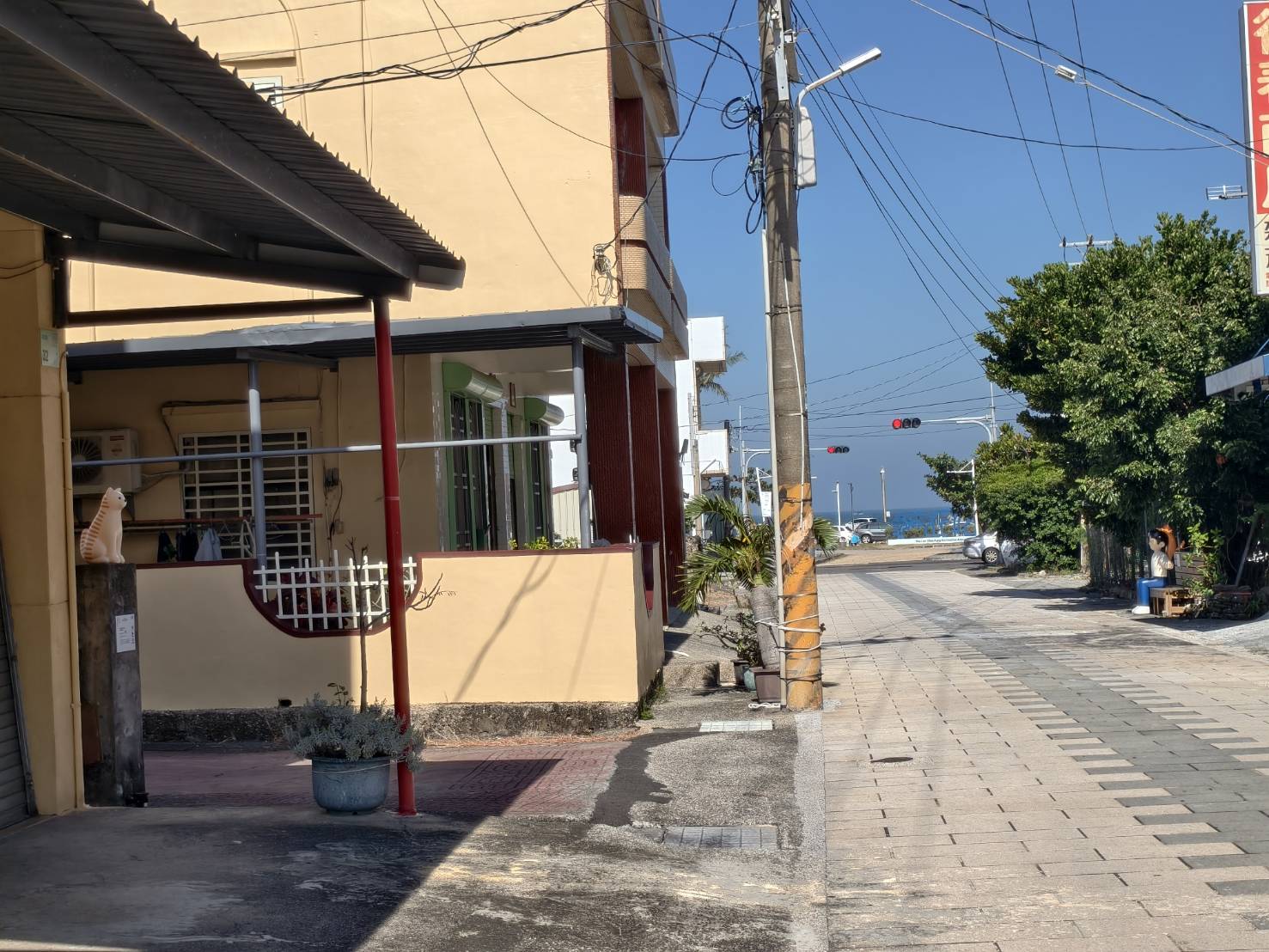 車城恆春一日遊,看海美術館新展覽,阿香姨麵店,恆春必推薦的南懶咖啡 - 第20張圖 車城恆春一日遊,看海美術館新展覽,阿香姨麵店,恆春必推薦的南懶咖啡