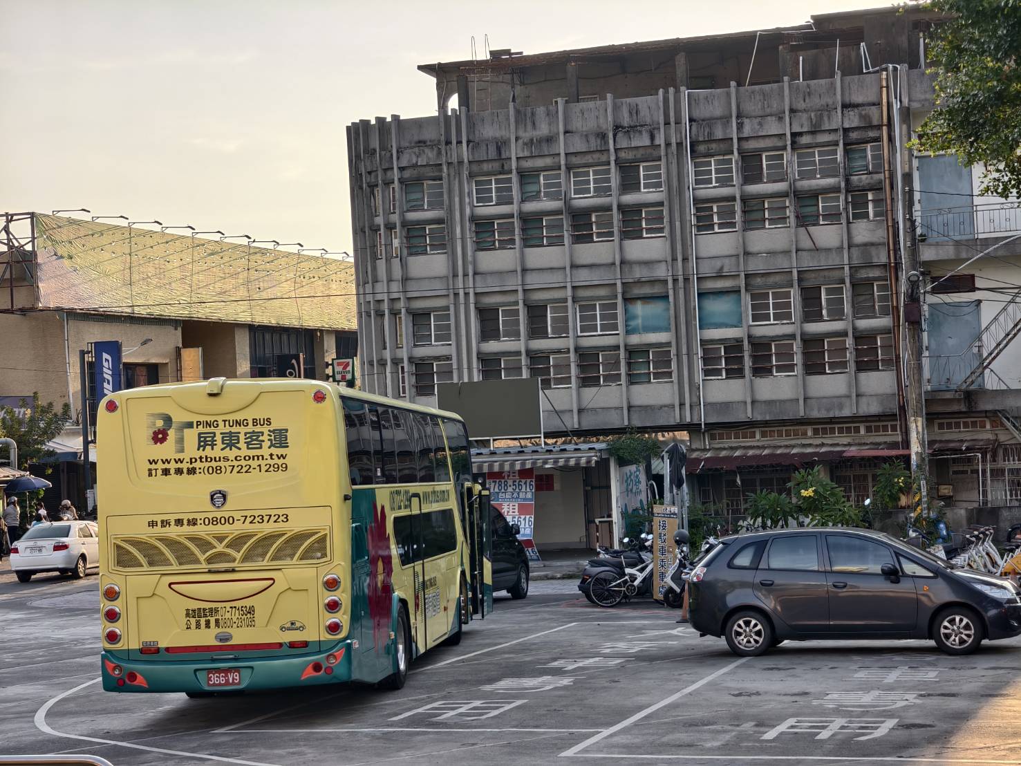 車城恆春一日遊,看海美術館新展覽,阿香姨麵店,恆春必推薦的南懶咖啡 - 第175張圖 車城恆春一日遊,看海美術館新展覽,阿香姨麵店,恆春必推薦的南懶咖啡