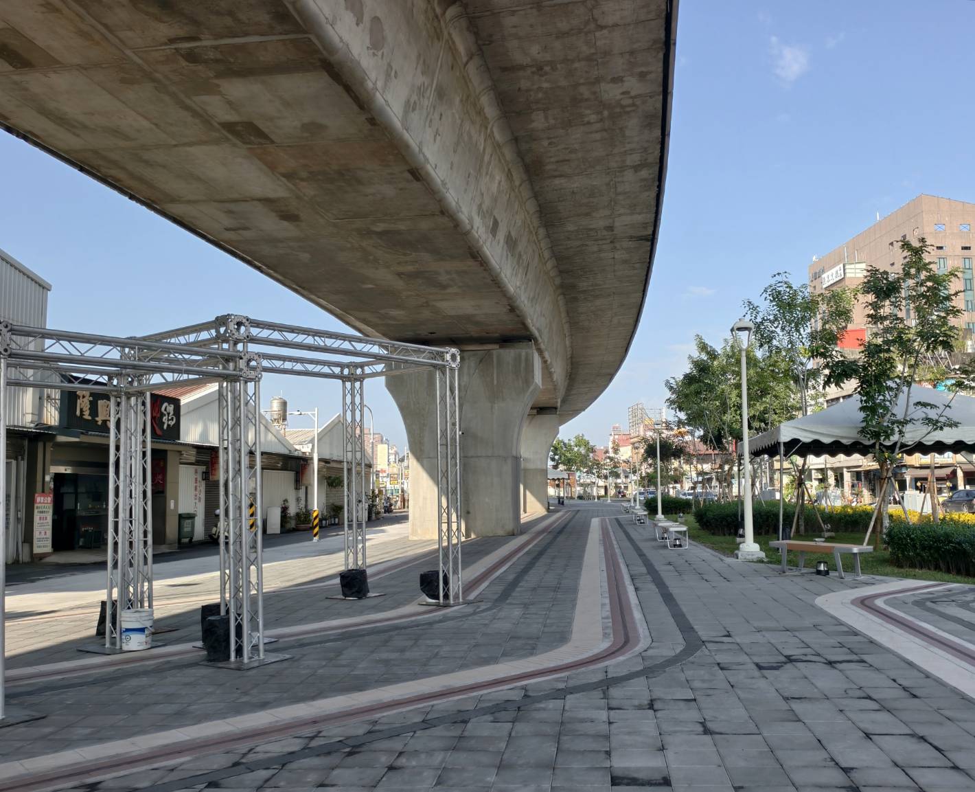 NEKO MARKET,第一場12月26日到12月28日在屏東市萬倉街鐵道廊道,為期三個月共三場