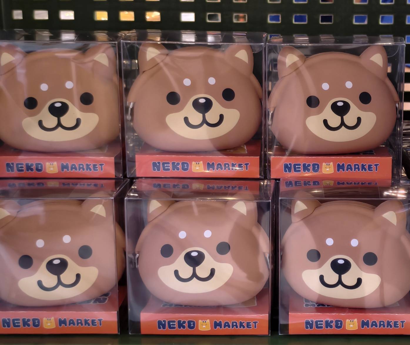 NEKO MARKET,第一場12月26日到12月28日在屏東市萬倉街鐵道廊道,為期三個月共三場