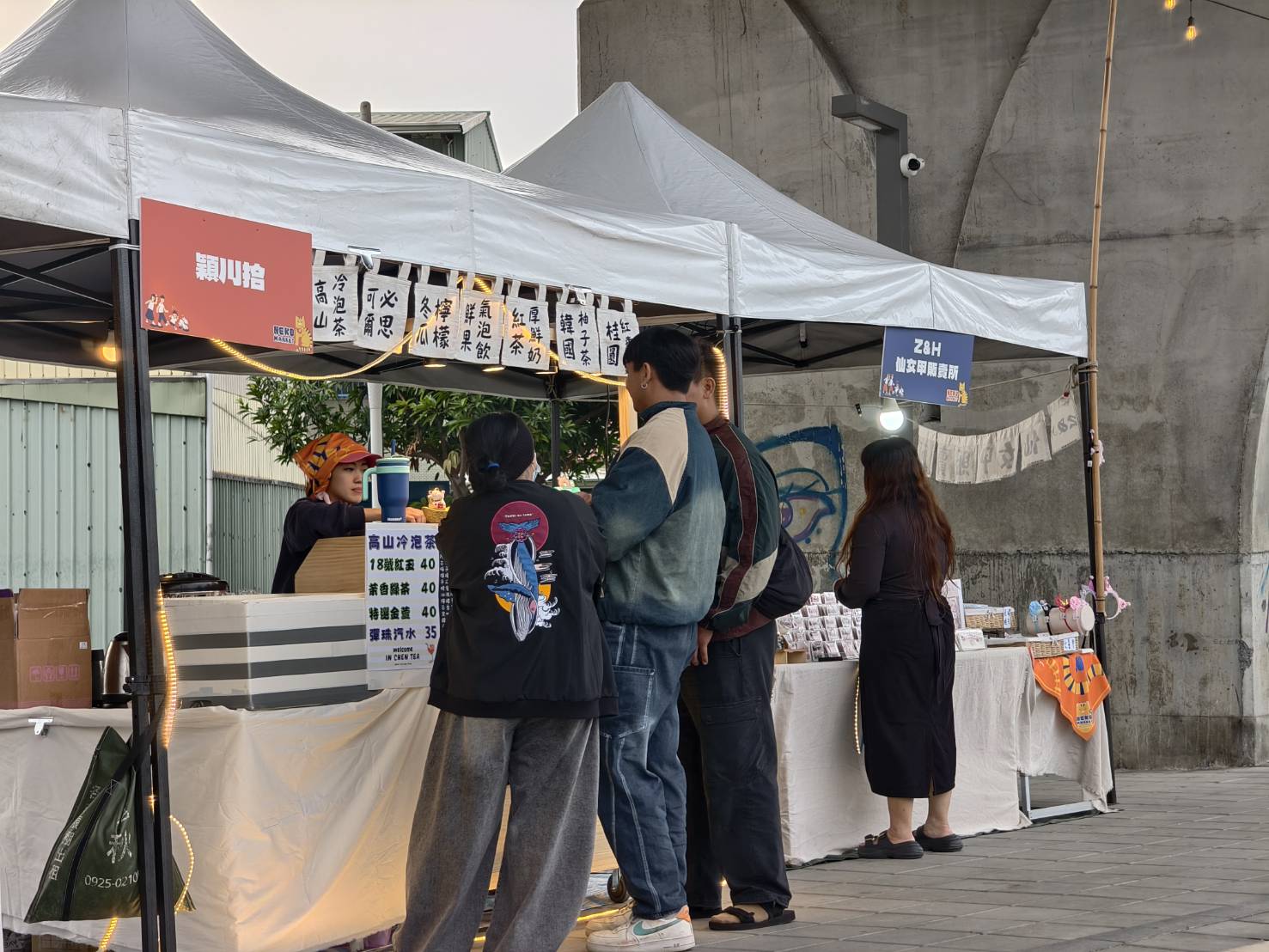 NEKO MARKET,第一場12月26日到12月28日在屏東市萬倉街鐵道廊道,為期三個月共三場