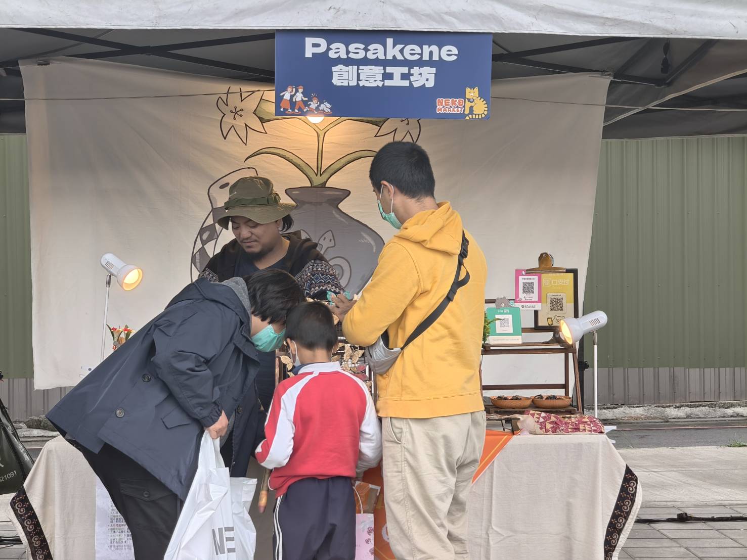 NEKO MARKET,第一場12月26日到12月28日在屏東市萬倉街鐵道廊道,為期三個月共三場