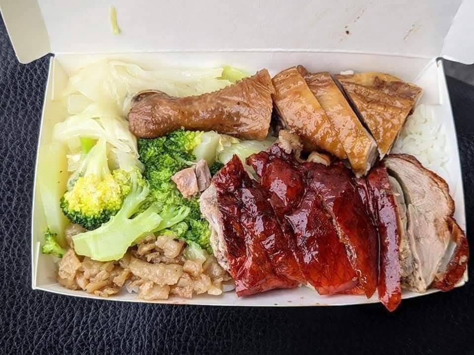 高雄中都美食,吳記廣式燒臘,中都炒米粉麵,好味全麥春捲,在地小吃