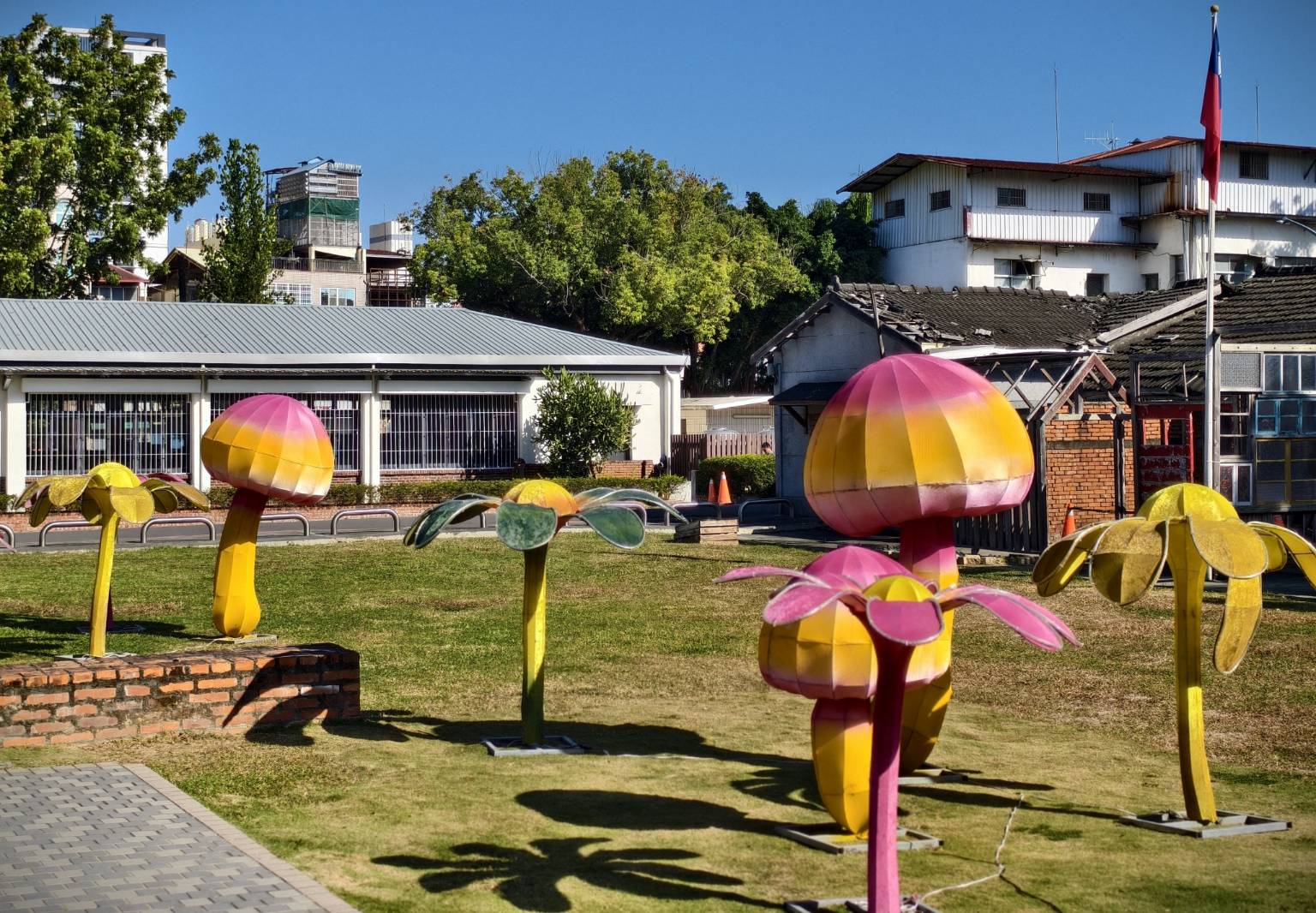 黃埔新村半日遊,書眷味,璞味綿綿冰,致日子,神諭咖啡與剛剛好,都是寵物友善 - 第8張圖 黃埔新村半日遊,書眷味,璞味綿綿冰,致日子,神諭咖啡與剛剛好,都是寵物友善
