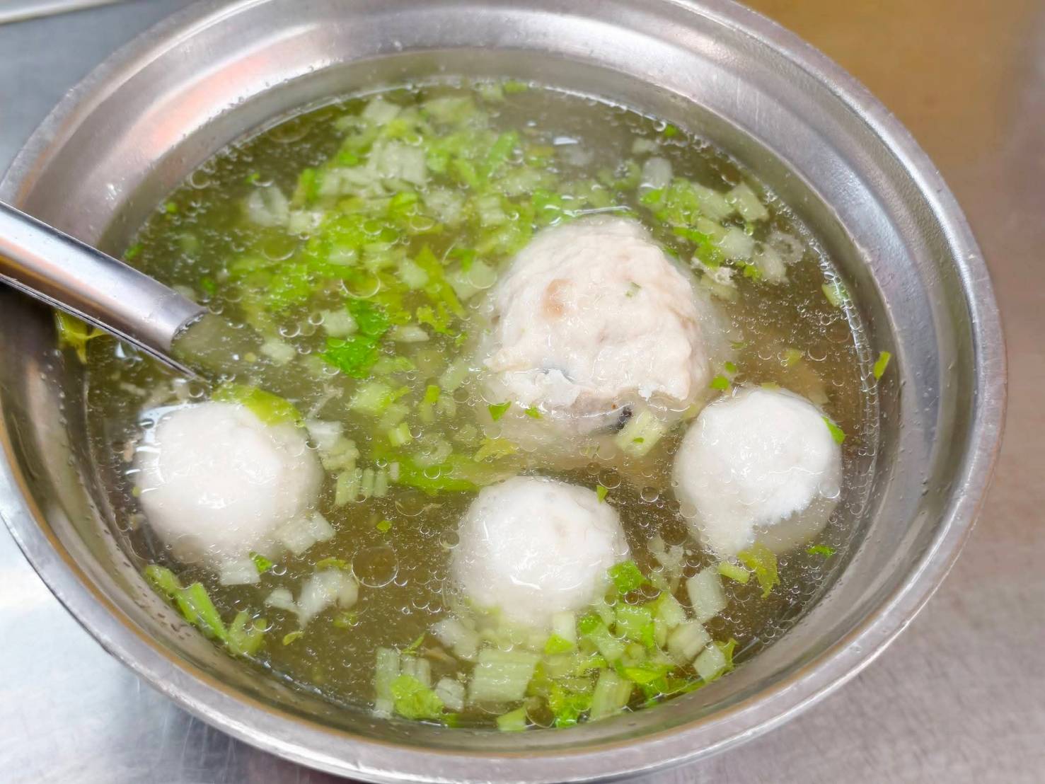 屏東觀光夜市的丸記肉燥飯與阿明師虱目魚粥海產粥, 屏東美食推薦名單