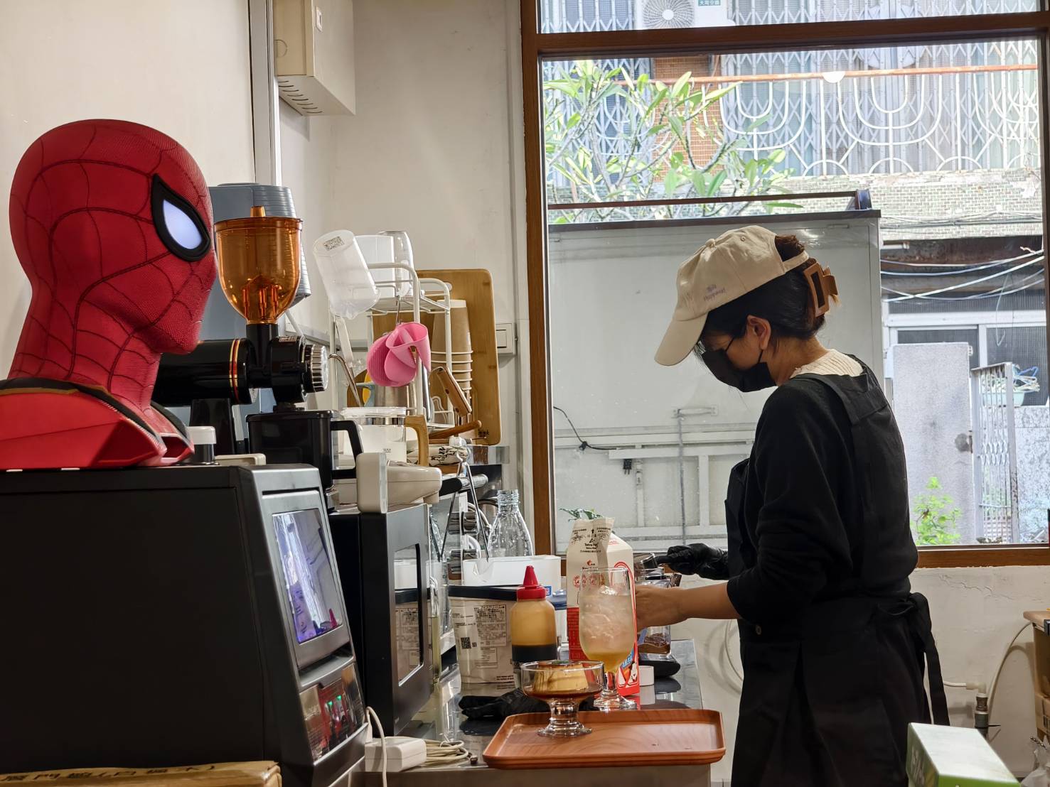 文橫二路Rickky與民有街結咖啡,高雄新興區寵物友善咖啡店