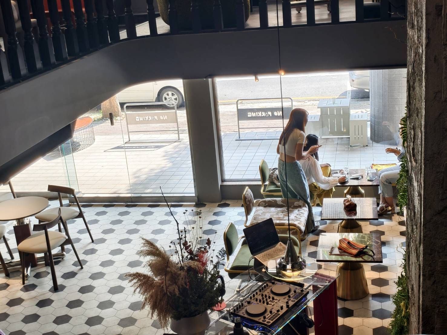The Light x Coffee,正言路上新店,武廟商圈寵物友善咖啡店