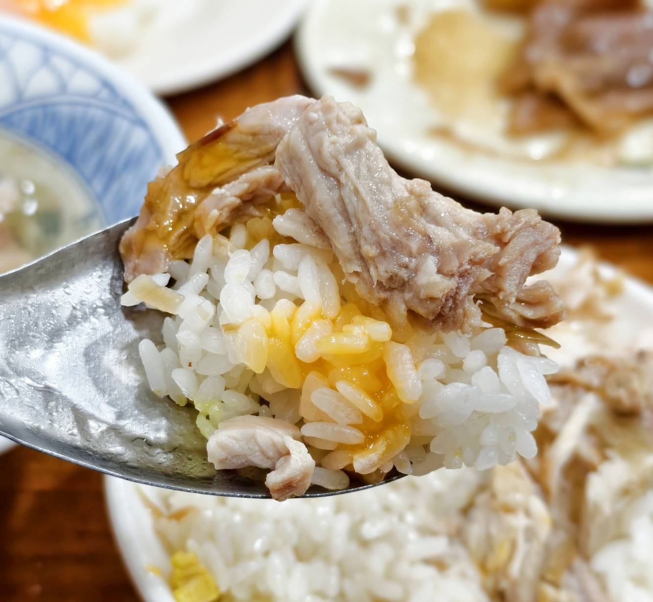 推薦嘉義早點美食,阿焜早點與阿溪雞肉飯,都在仁愛路 - 第33張圖 推薦嘉義早點美食,阿焜早點與阿溪雞肉飯,都在仁愛路