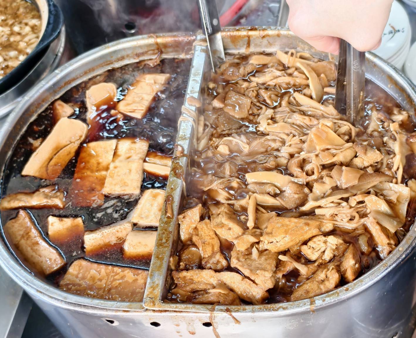 推薦嘉義早點美食,阿焜早點與阿溪雞肉飯,都在仁愛路 - 第27張圖 推薦嘉義早點美食,阿焜早點與阿溪雞肉飯,都在仁愛路
