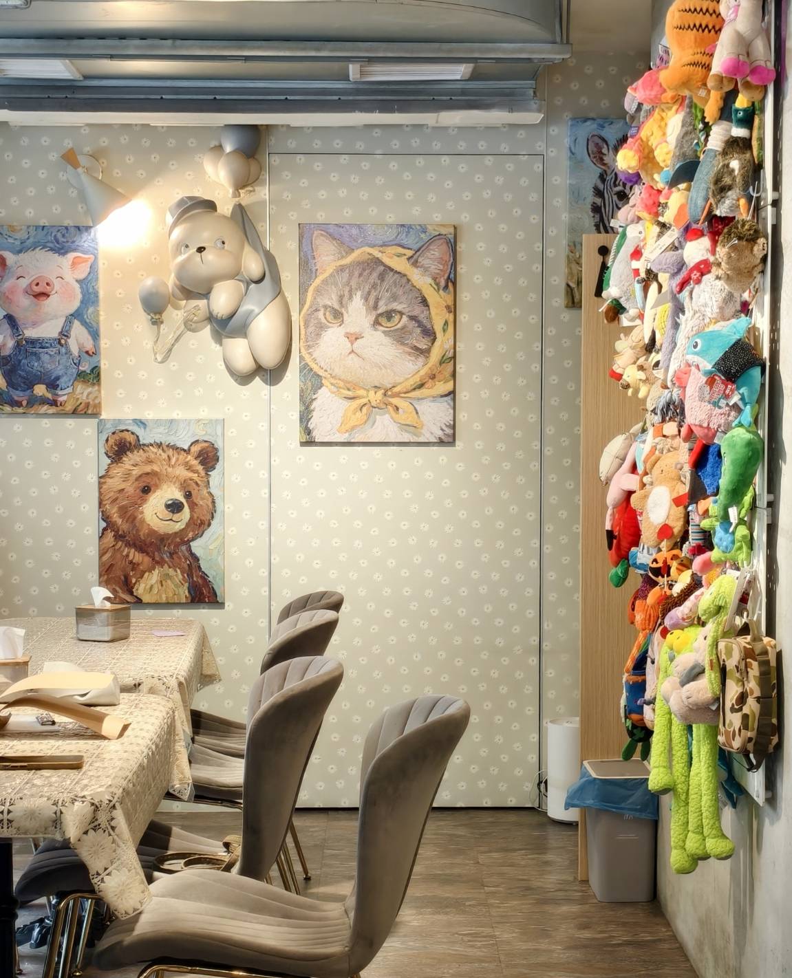 小跟班咖啡早午餐苓雅區的寵物友善店,還有巨型貴賓店狗 - 第15張圖 小跟班咖啡早午餐苓雅區的寵物友善店,還有巨型貴賓店狗