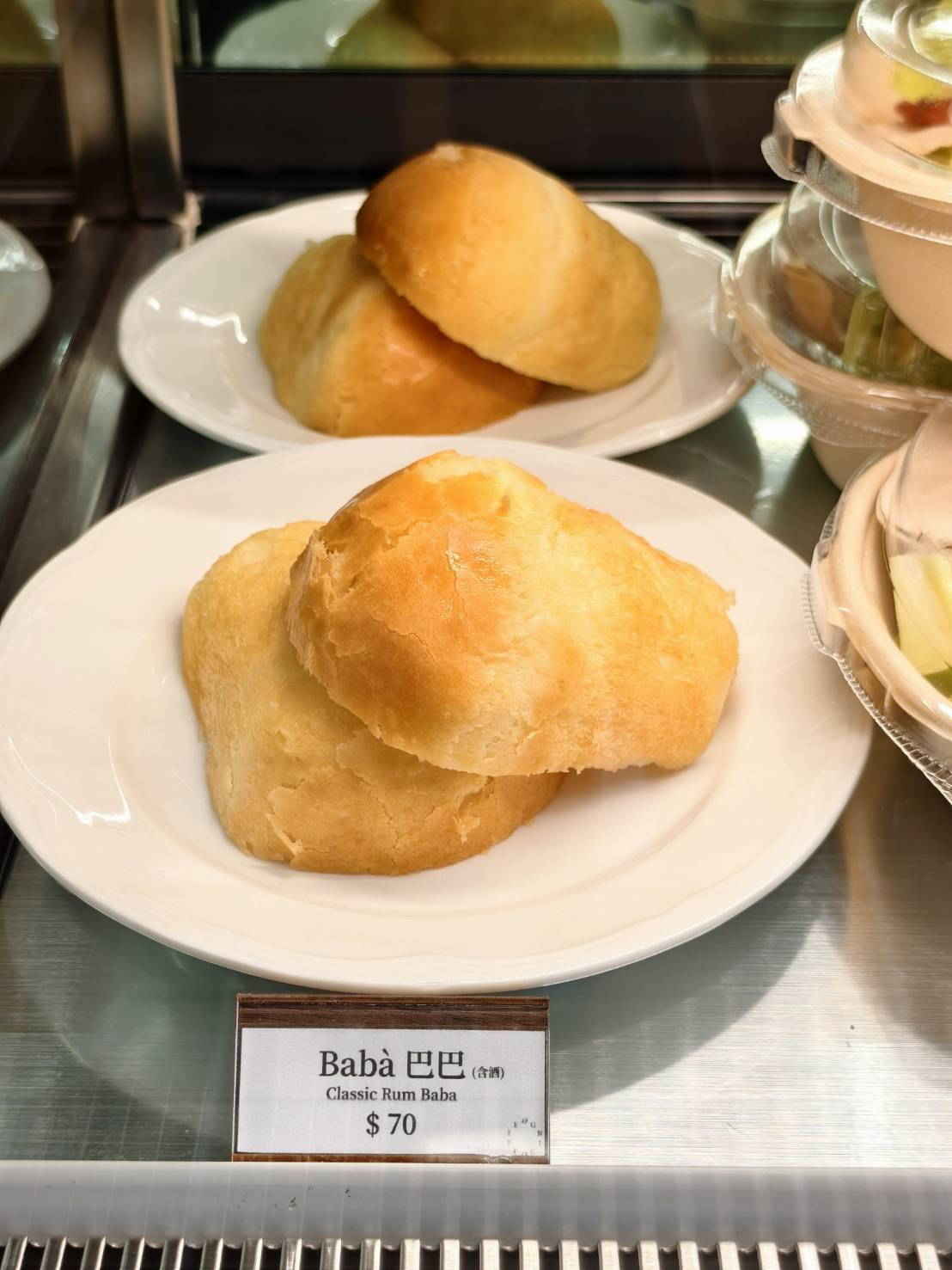 每咖啡,自強三路上寵物友善咖啡店,除了義式可頌,還有磅蛋糕與鹹派沙拉
