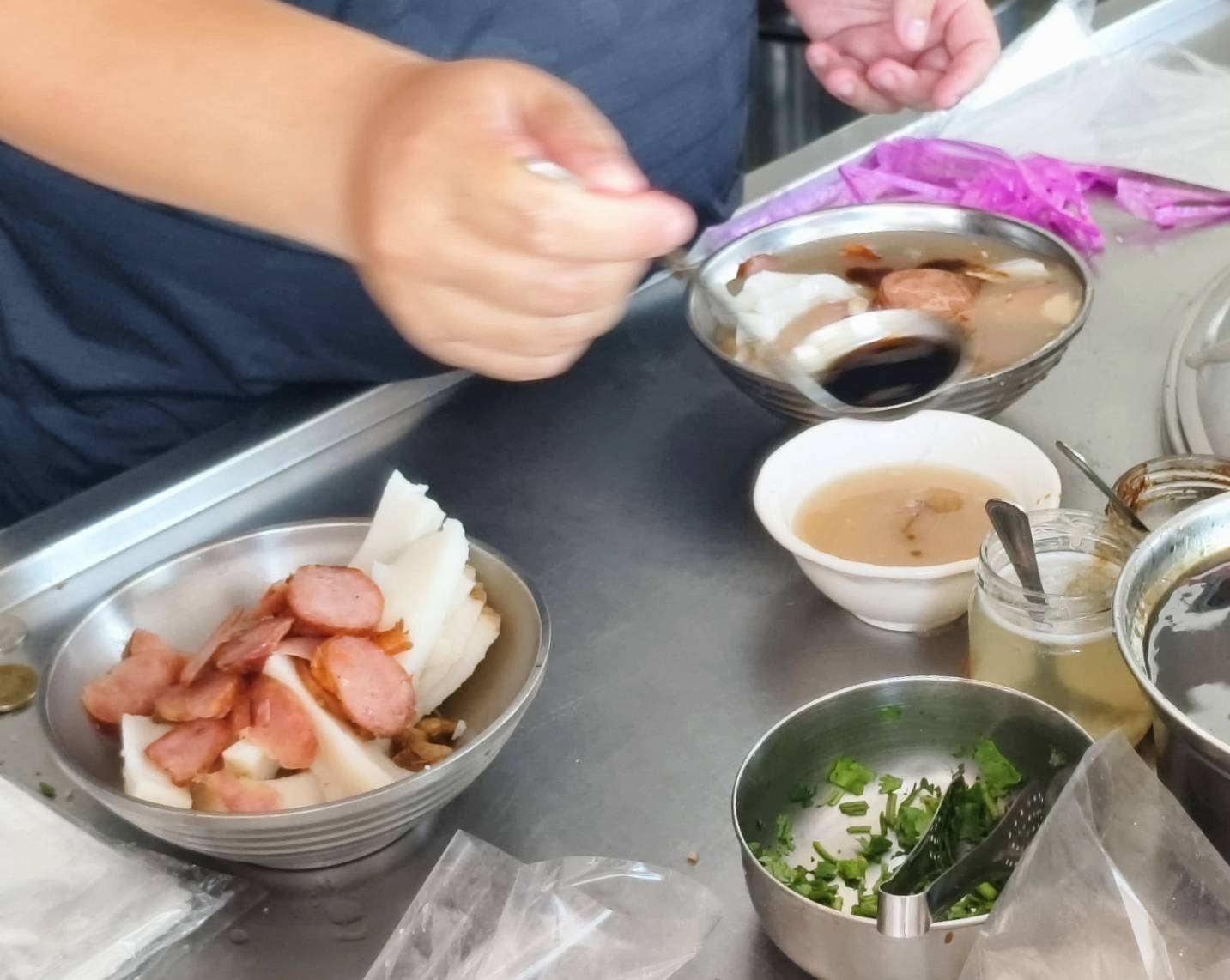 東港一日遊,推薦新東津鮪魚飯湯,葉家肉粿,瑞字號旗魚黑輪 - 第36張圖 東港一日遊,推薦新東津鮪魚飯湯,葉家肉粿,瑞字號旗魚黑輪