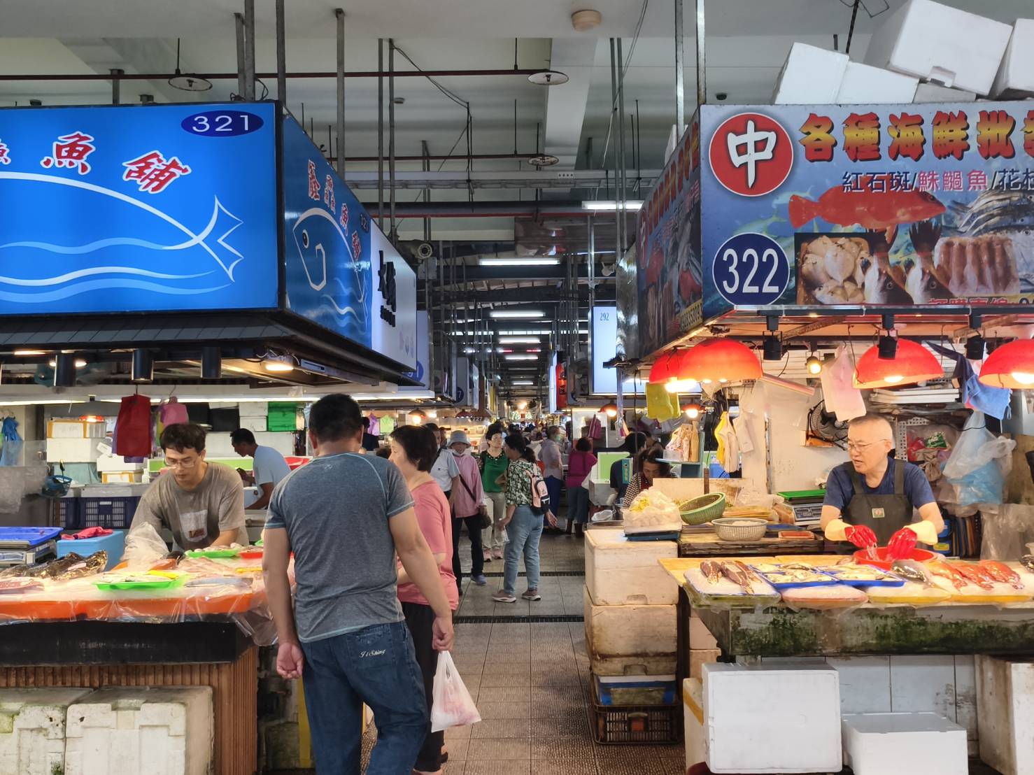 東港一日遊,推薦新東津鮪魚飯湯,葉家肉粿,瑞字號旗魚黑輪 - 第55張圖 東港一日遊,推薦新東津鮪魚飯湯,葉家肉粿,瑞字號旗魚黑輪