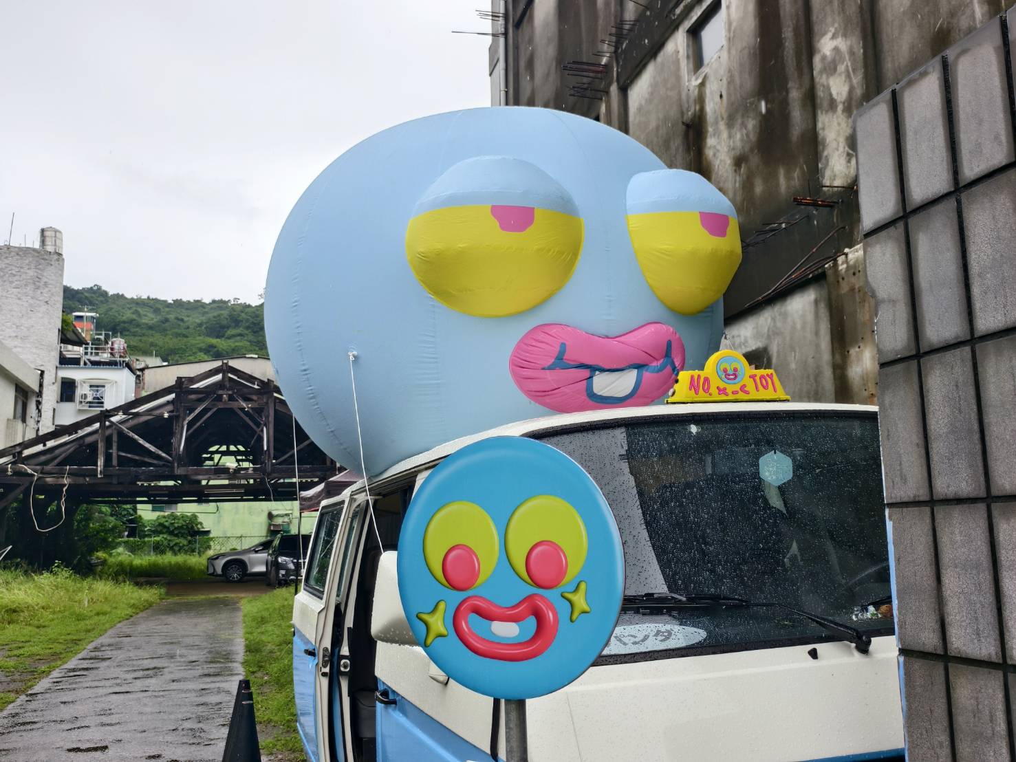 又又美FotoShop哈瑪星門市在高雄臨海二路,選物與呆坐聊天好選擇